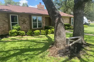 140 Oak Ridge Rd, Georgetown, TX 78628 - Photo 7