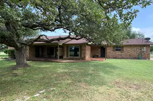 140 Oak Ridge Rd, Georgetown, TX 78628 - Photo 13