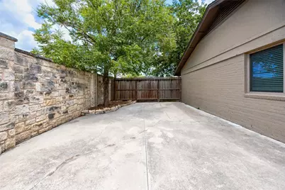 9415 Quail Meadow Drive, Austin, TX 78758 - Photo 35