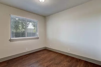 9415 Quail Meadow Drive, Austin, TX 78758 - Photo 15