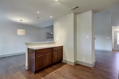 9415 Quail Meadow Drive, Austin, TX 78758 - Photo 11