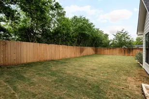 402 E Ash Dr, Johnson City, TX 78636 - Photo 29