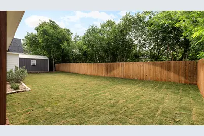 402 E Ash Drive, Johnson City, TX 78636 - Photo 27