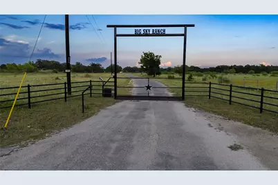 1395 S Highway 95 Highway, Smithville, TX 78957 - Photo 23