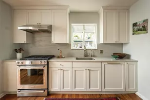 5207 Valley Oak Dr, Austin, TX 78731 - Photo 7