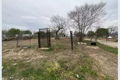 14732 Navarro Creek Pass, Del Valle, TX 78617 - Photo 9