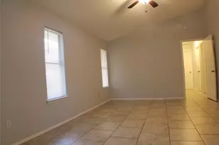 8310 Los Ranchos Dr, Austin, TX 78749 - Photo 19