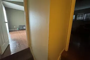 2510 San Gabriel St, Austin, TX 78705 - Photo 11