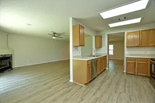 1201 Pike Path, Round Rock, TX 78665 - Photo 9