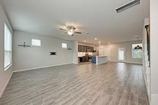 5408a Baythorne Dr, Austin, TX 78747 - Photo 13