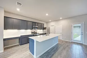 5408a Baythorne Dr, Austin, TX 78747 - Photo 17