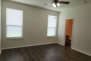 205 Beech Dr, Kyle, TX 78640 - Photo 3