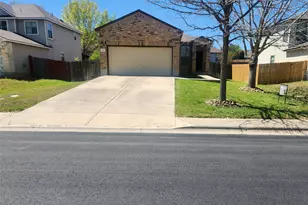 205 Beech Dr, Kyle, TX 78640 - Photo 13