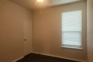 205 Beech Dr, Kyle, TX 78640 - Photo 11
