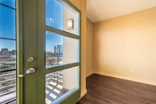 711 W 26th St, Austin, TX 78705 - Photo 13