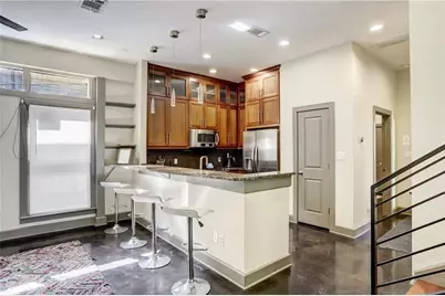 602 W N Loop Boulevard, Austin, TX 78751 - Photo 7