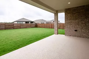 308 Foxfire Cv, Lockhart, TX 78644 - Photo 21