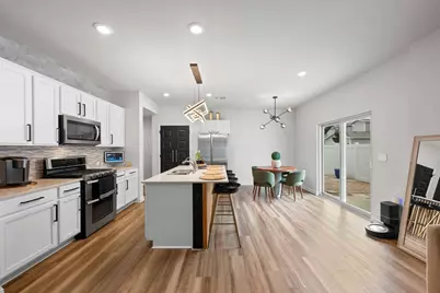 8013 Mellencamp Drive, Austin, TX 78744 - Photo 5