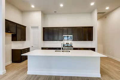 601 C-Bar Ranch Trail #28, Cedar Park, TX 78613 - Photo 5