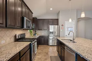 3606 Esperanza Dr, Round Rock, TX 78665 - Photo 5