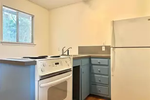 2711 Hemphill Park, Austin, TX 78705 - Photo 5