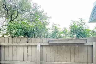 2306 Barton Village Cir, Austin, TX 78704 - Photo 25