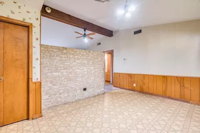 6626 Isabelle Drive, Austin, TX 78752 - Photo 11