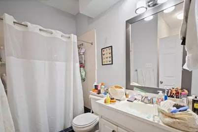 715 22 1/2 Street #101, Austin, TX 78705 - Photo 9