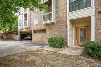 715 22 1/2 Street #101, Austin, TX 78705 - Photo 17