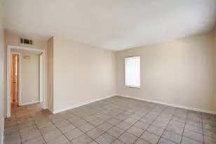 1202 Artesian Cir, Austin, TX 78758 - Photo 9