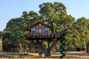 5801 Mount Gainor Rd, Dripping Springs, TX 78620 - Photo 5