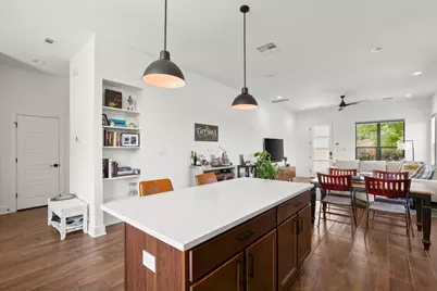 808A E 17th Street #16, Georgetown, TX 78626 - Photo 9