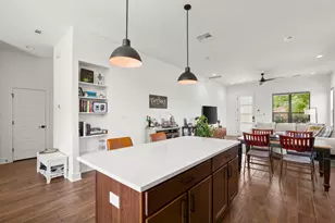 808A E 17th St, Georgetown, TX 78626 - Photo 9