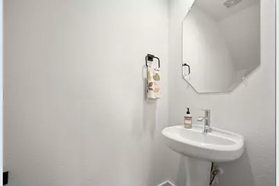 808A E 17th Street #16, Georgetown, TX 78626 - Photo 11