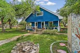 316 Mesquite St, Bertram, TX 78605 - Photo 5