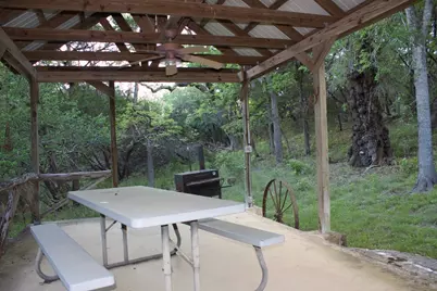555 Hillsedge Road, Wimberley, TX 78676 - Photo 19