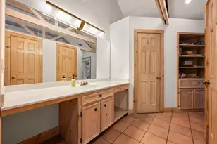 555 Hillsedge Rd, Wimberley, TX 78676 - Photo 19