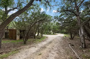 555 Hillsedge Rd, Wimberley, TX 78676 - Photo 33