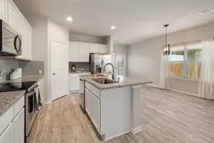 460 Galway Bay Ln, Georgetown, TX 78626 - Photo 7