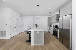 2500 Longview St, Austin, TX 78705 - Photo 7