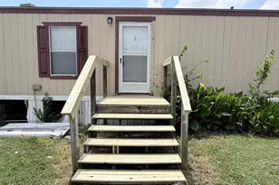 116 Guadalupe St, Bastrop, TX 78602 - Photo 1