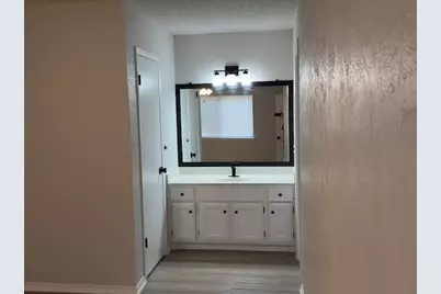 12105 Missel Thrush Court, Austin, TX 78750 - Photo 13