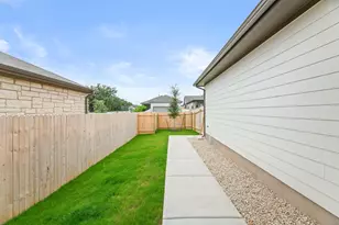 183 Glocken Ln, Kyle, TX 78640 - Photo 37