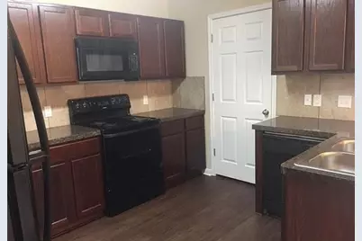 1004 Drovers Cove, Georgetown, TX 78626 - Photo 5