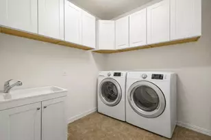 425 Catalina Ln, Austin, TX 78737 - Photo 29