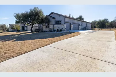 805 Gipper Lane, Leander, TX 78641 - Photo 9