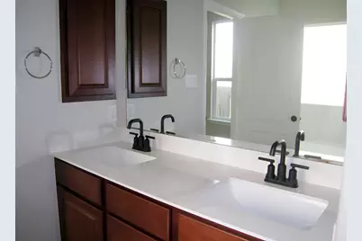 285 Kat Garnet Drive, Kyle, TX 78640 - Photo 7