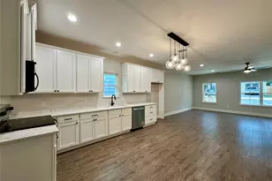 324 Shady Bluff Dr, Wimberley, TX 78676 - Photo 5