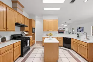 4917 Flaming Oak Cove, Austin, TX 78749 - Photo 11