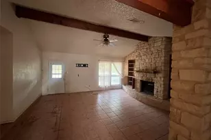 1900 Klattenhoff Dr, Austin, TX 78728 - Photo 3